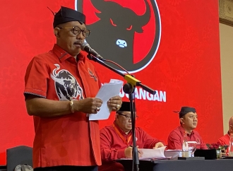 Armuji Tegaskan Banteng Kota Surabaya Tolak Kepala Daerah Dipilih DPRD