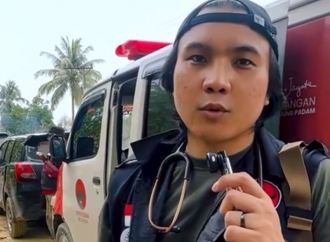 Kesehatan Dijemput, Bukan Ditunggu: Dokter Diaspora dan PDI Perjuangan Menyusuri Rumah Warga Terdampak Bencana Aceh Timur