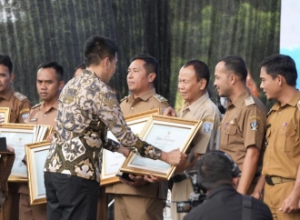 Danang Maharsa Apresiasi Prestasi Kelurahan Banyuraden