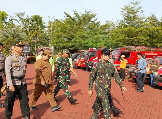 Bupati Sujiwo Pastikan Kebutuhan Logistik Petugas Karhutla Ditanggung Pemerintah