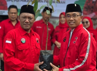 Banteng Pesawaran Peringati HUT ke-79 Ibu Megawati Soekarnoputri dengan Kegiatan Merawat Pertiwi & Doa Bersama