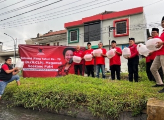 Banteng Kabupaten Pasuruan Gelar  Aksi Tebar Ikan ke Sungai