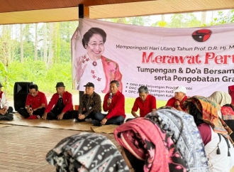 HUT Megawati, Edi Purwanto Pimpin Langsung Penanaman Pohon di KCBN Muaro Jambi