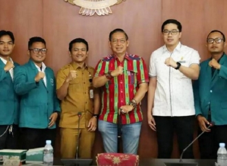 Wong Chun Sen Terima Kunjungan Parliament Tour Mahasiswa Universitas Battuta