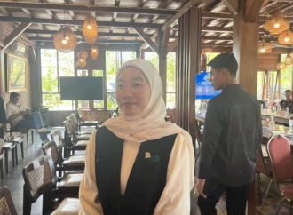 Lesty Sampaikan Aspirasi Petani di Kabupaten Lampung Selatan ke Komisi  V DPR RI dan Kementerian PU