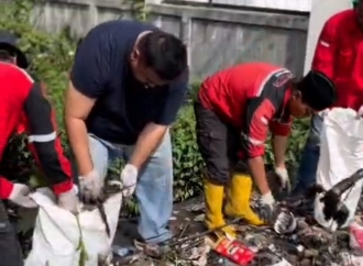 Yudha Puja Turnawan Turun Langsung Pimpin Aksi Bersih-Bersih Drainase dan Saluran Irigasi