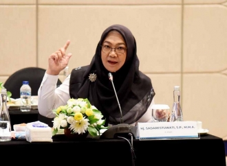 Sadarestuwati Soroti Keresahan Pemda Genjot PAD dan Target PNBP Perhutani: Jangan Jadi Bom Waktu 