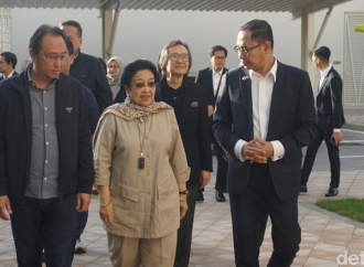 Ahmad Basarah Ungkap Peran Megawati Saat NU-Muhammadiyah Raih Zayed Award