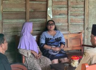 Bupati Endah Subekti Tinjau Langsung Kondisi Mbah Semi, Korban Pelecehan Seksual Anak di Bawah Umur