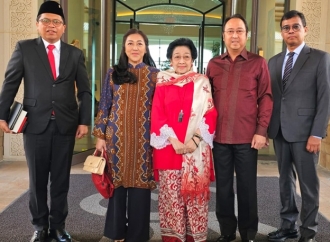 Didampingi Prananda Prabowo, Megawati Akan Bertemu dengan Pangeran Sheikh Khaled UEA Sore Ini