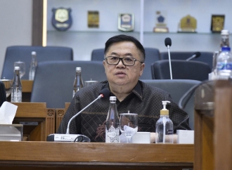 Darmadi Durianto Kritisi Kebijakan Investasi Negara Melalui Danantara yang Ditempatkan di Pasar Saham