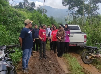 Bupati Tika Tegaskan Longsor di Sukorejo Terjadi Murni Akibat Faktor Alam