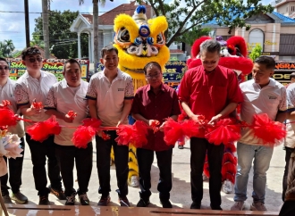 Dari Bakar Kalori hingga Redam Stres, Sofyan Tan Ulas Manfaat Padel di Peresmian Roemah Padel