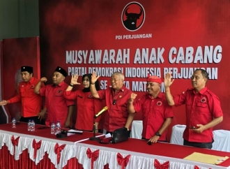 Rachmat Hidayat Tegaskan Tolak Pilkada Lewat DPRD, Saat Buka Musancab PDI Perjuangan Kota Mataram 