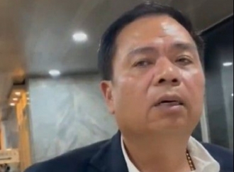 KKB Tembak Pesawat Smart Air, Lasarus: Pengamanan Objek Vital Bandara Papua Lemah!