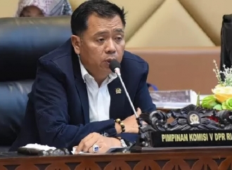 Lasarus Apresiasi Capaian Fisik Tertinggi Kementerian PKP Sebesar 98,60%