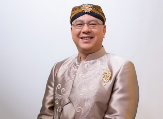 Bangsa Yang Sedang Menguji Arah di Tahun Kuda Api