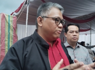 Giri Ramanda Kiemas: Demokrasi Ibaratnya Tidak Beli Kucing Dalam Karung