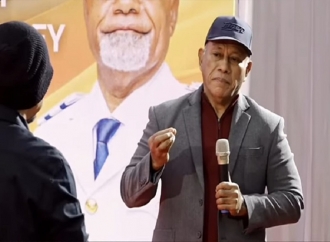 Komarudin Watubun Ingatkan Gubernur dan Wagub Papua Tengah Jangan Terjerumus Praktik Korupsi 