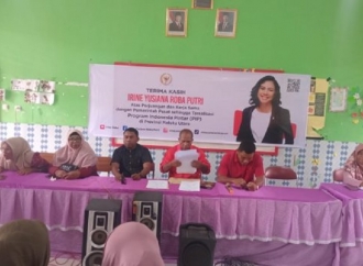 Irine Roba Salurkan Beasiswa PIP Tahap II ke 225 Siswa SD di Oba Utara Tidore Kepulauan