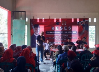 Harris Turino Gelar Reses di Desa Ragatunjung
