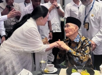 Try Sutrisno Wafat, Puan Maharani: Indonesia Kehilangan Tokoh Bangsa yang Bersahaja