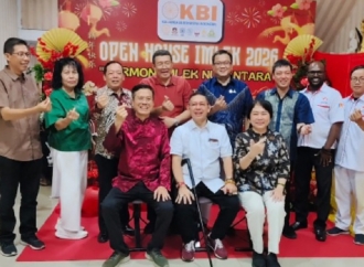 Dr. Dra. Lily Hadiri Open House Imlek 2577 KBI Bertajuk Harmoni Imlek Nusantara 