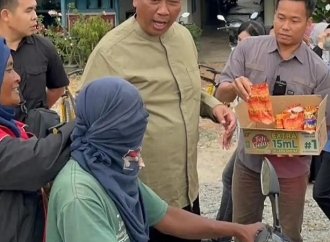 Safari Ramadan, Komang Koheri Beri Bansos dan Sarana Penunjang Ibadah di LKS Sabilunnajah