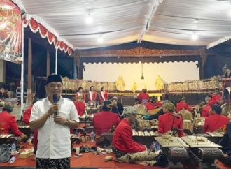 Dukung Para Dalang, Sumanto Komitmen Terus Gelar Pentas Wayang Kulit 