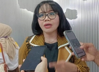 Elvi Diana: Pelemahan IHSG Akibat Perang Timteng, Alarm Bagi OJK 