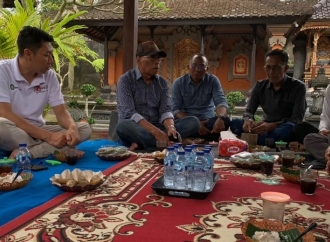 I Wayan Sudirta Beri Penyuluhan Hukum Kepada 10 Kepala Desa di Bangli Agar Tak Terjerat Kasus