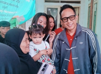 Denny Cagur Kunjungan Padalarang Untuk Pastikan Program Beasiswa Tepat Sasaran