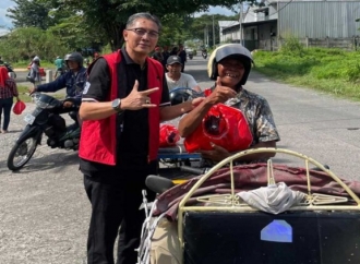 Banteng Kabupaten Mojokerto Bagikan Ratusan Paket Sembako ke Masyarakat 