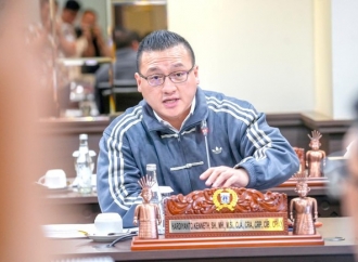 Kenneth Desak Evaluasi Total Pengelolaan Sampah Jakarta