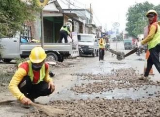 Jelang Idulfitri, DPRD Sidoarjo Desak Pemkab Perbaiki Sejumlah Ruas Jalan Rusak