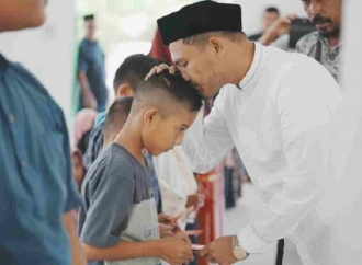 Jamaluddin Idham Gelar Bukber dan Santuni Ratusan Anak Yatim di Nagan Raya