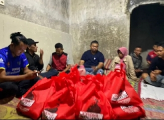 Yudha Puja Turnawan Kunjungi Korban Kebakaran dan Salurkan Bantuan, di Desa Majasari