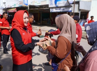 Banteng Lampung Bagikan 1.000 Paket Takjil Kepada Masyarakat di Kabupaten Lampung Tengah