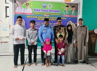 Safari Ramadan di Masjid Baitul Makmur Manokwari, Kewajiban Pemerintah Hadir di Tengah Umat