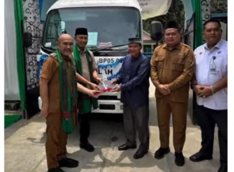 Edi Purwanto Bantu Bus Ponpes Miftahul Huda: Kawal Pembangunan Bungo