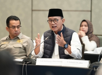 Budi Sulistyono Ingatkan PT Pupuk Indonesia Dorong Penggunaan Pupuk Organik, Perbaiki Kualitas Lahan Pertanian