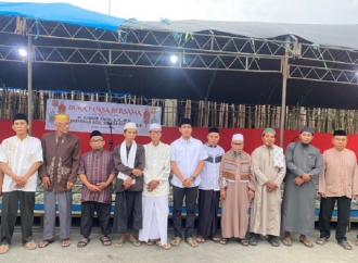 Agil Siradj Ahmad Bukber dan Salurkan Bantuan ke 138 Masjid, 8 Ponpes Hingga UMKM dan Beasiswa