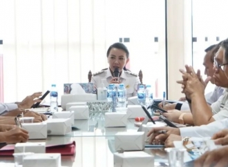 Karolin Instruksikan OPD Landak Tancap Gas Layani Masyarakat