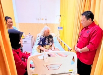 Aksi Sigap Kader-Kader Ngawi Bantu Ibunda 'Banteng Lawas' 