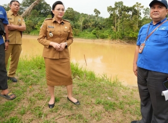 Karolin Pastikan Pemkab Landak Siap Lakukan Langkah Cepat Atasi Permasalahan Air Bersih