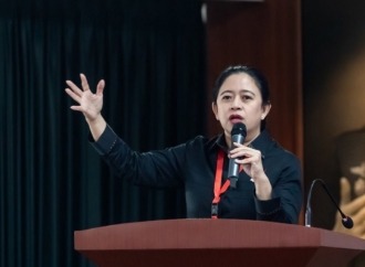 Puan Dorong Pemangku Kepentingan Percepat Naiknya Kesejahteraan Guru Honorer