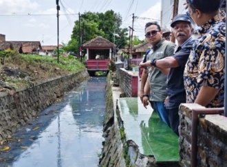 Warga Dandangan Keluhkan Banjir, Yuzar Rasyid Gercep Tinjau Sungai