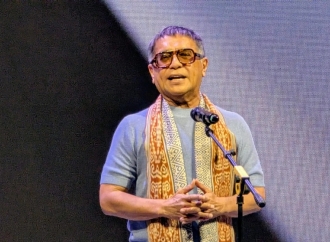 Samuel Wattimena Dorong Kostum Daur Ulang Jadi Ikon 'Urban Tourism' Semarang