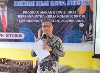 Sihar Sitorus Imbau Warga Kepri Ikuti Prosedur Bekerja di luar negeri