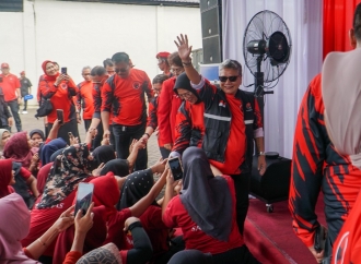 Banteng Pro Pekerja, Perjuangkan Trilayak Buat Buruh